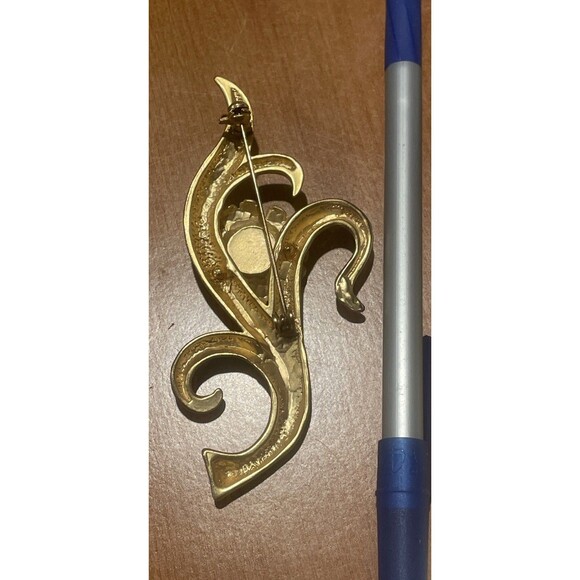 Vintage Gold Tone Faux Pearl Brooch Pin  Jewelry 4inch Very Rare - Picture 3 of 6